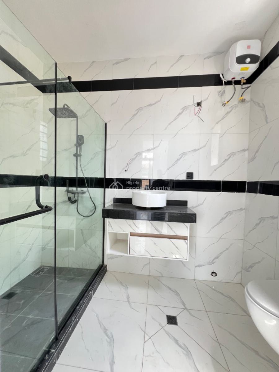 Newly Finished 2 Bedroom Apartment with Elevator, Lekki Phase 1 Freedom Way, Lekki Phase 1, Lekki, Lagos, Block of Flats for Sale