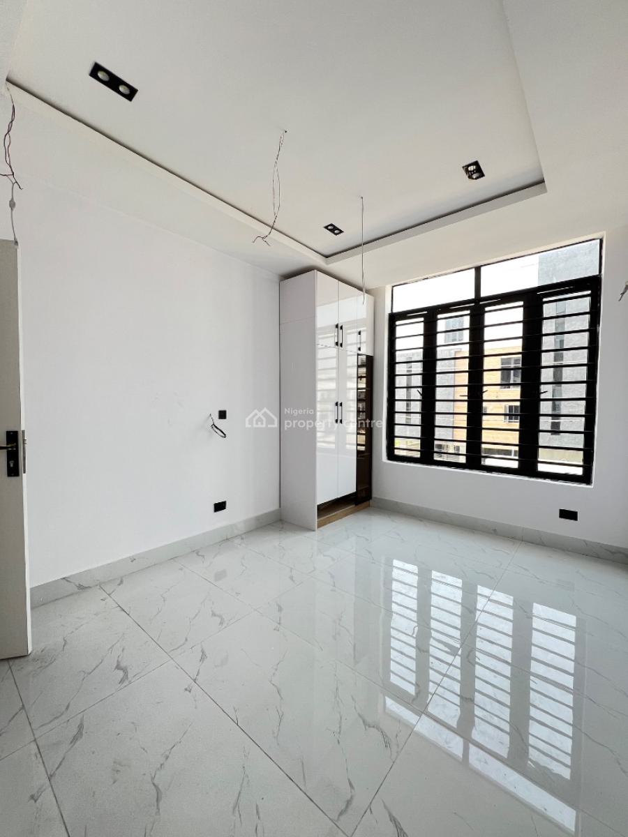 Newly Finished 2 Bedroom Apartment with Elevator, Lekki Phase 1 Freedom Way, Lekki Phase 1, Lekki, Lagos, Block of Flats for Sale