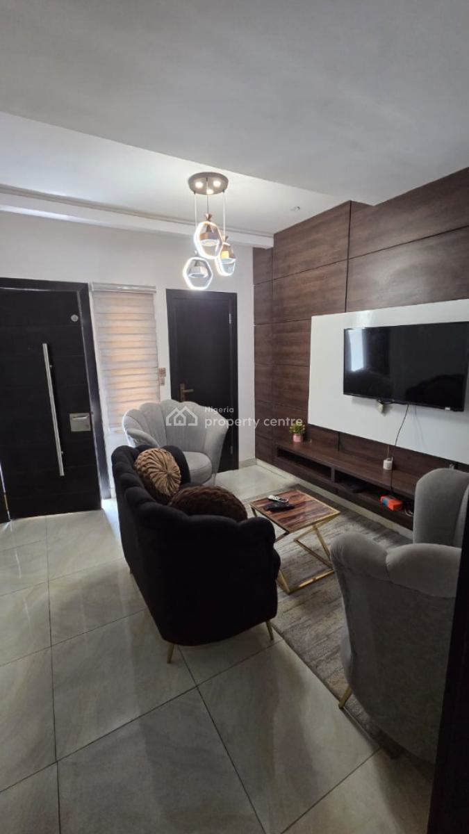 2 Bedrooms Apartment, Lekki Phase 1, Lekki, Lagos, Flat / Apartment for Rent
