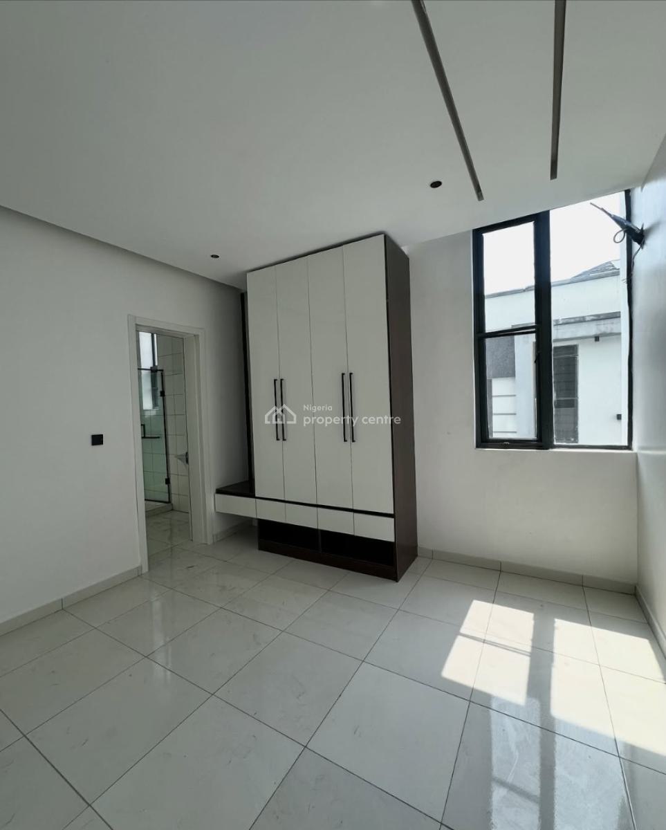 Luxury 2 Bedroom Apartment, Oniru, Victoria Island (vi), Lagos, Block of Flats for Sale