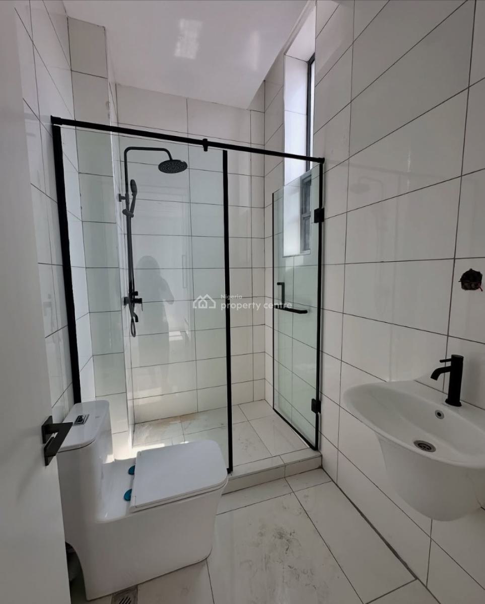 Luxury 2 Bedroom Apartment, Oniru, Victoria Island (vi), Lagos, Block of Flats for Sale