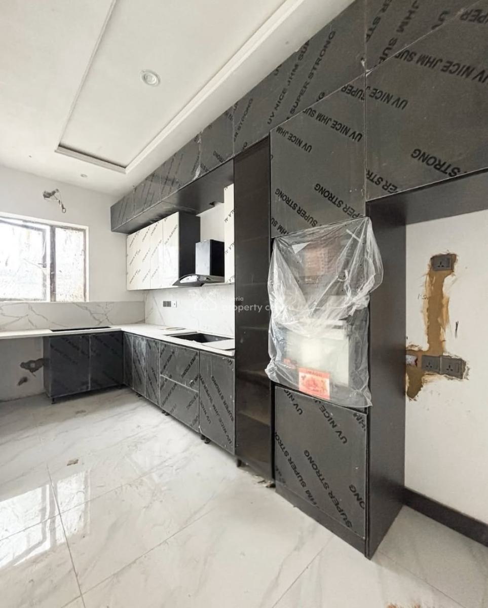 Luxury 2 Bedroom Apartment, Oniru, Victoria Island (vi), Lagos, Block of Flats for Sale