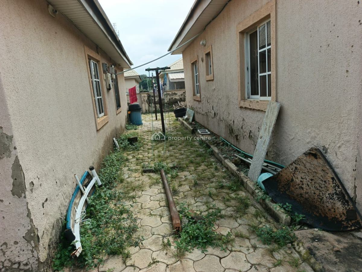 Exclusive Family Retreat & Smart Income Opportunity: Premium 3-bedroom, Apo, Abuja, Detached Bungalow for Sale