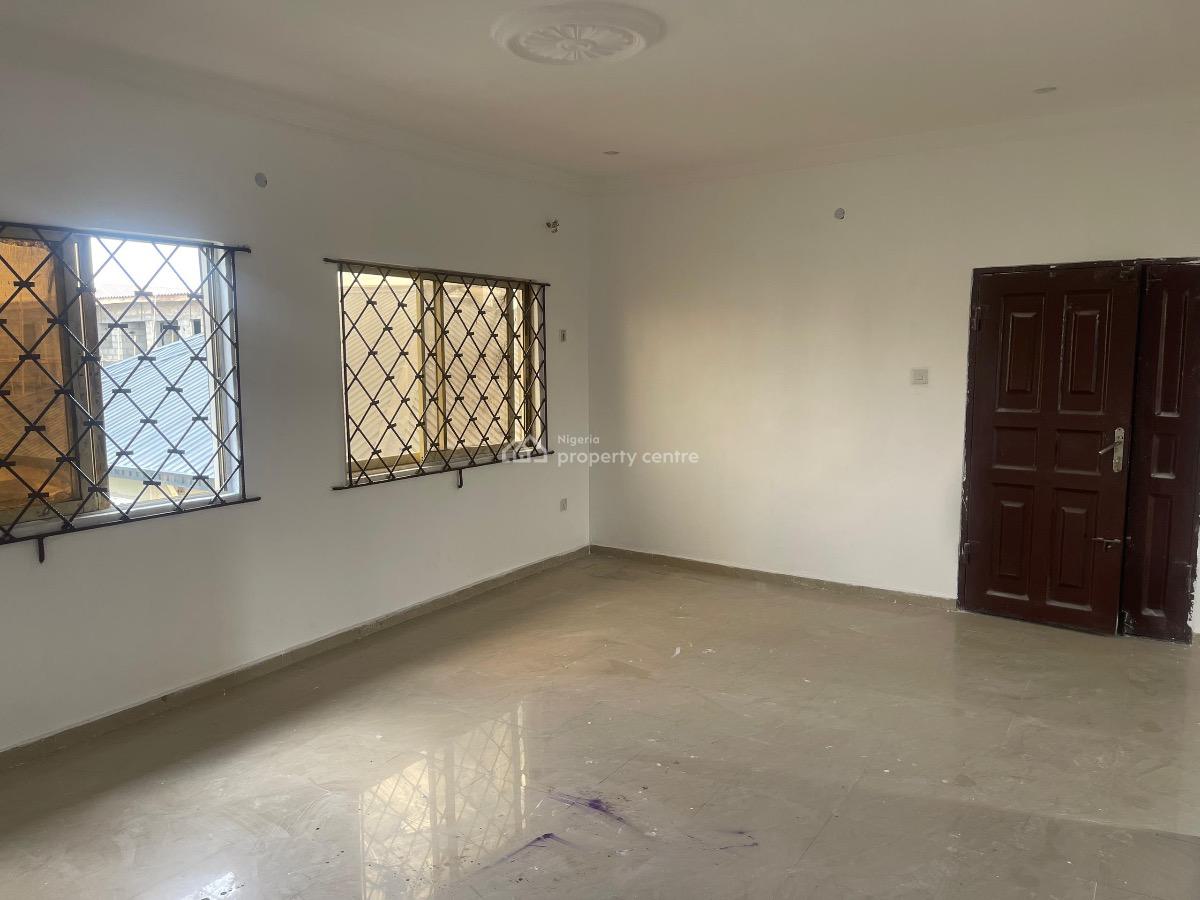 Three (3) Bedroom Flat, Olaniyi Street, New Oko-oba, Agege, Lagos, Flat / Apartment for Rent