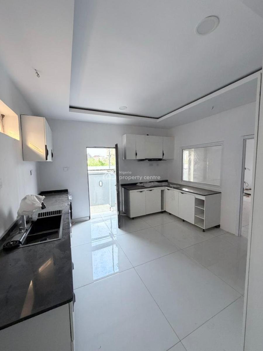 4-bedroom Detached Duplex with Bq, Kolapo Ishola Gra, Akobo, Ibadan, Oyo, Detached Duplex for Sale