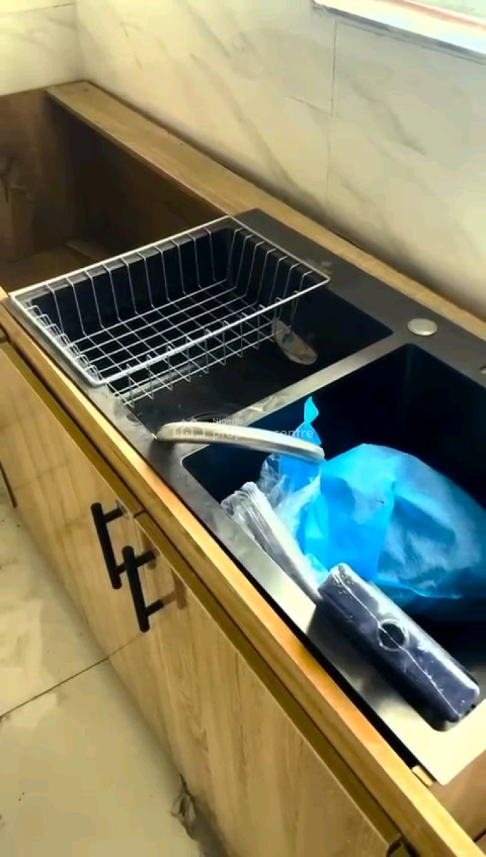 Rare Opportunity in Prime Galadimawa!  Imagine Waking Up in Your Own, Galadimawa, Abuja, Detached Duplex for Sale