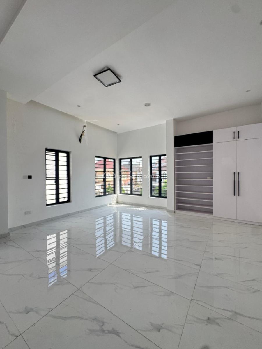 Magnificent 5  Beds with a Private Pool,gym & Cinema., Osapa, Lekki, Lagos, Detached Duplex for Sale