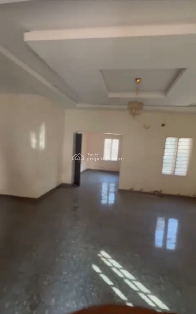 Massive 4bedroom En-suite Bungalow +bq+ Tarred Road, in an Estate, Galadimawa, Abuja, Detached Bungalow for Sale