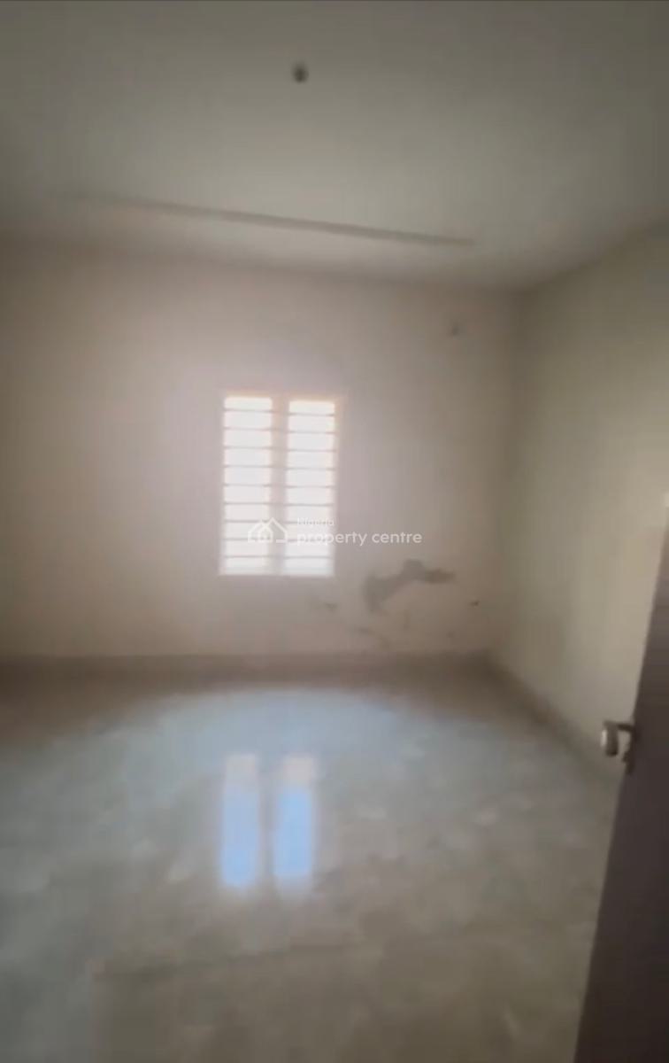 Massive 4bedroom En-suite Bungalow +bq+ Tarred Road, in an Estate, Galadimawa, Abuja, Detached Bungalow for Sale