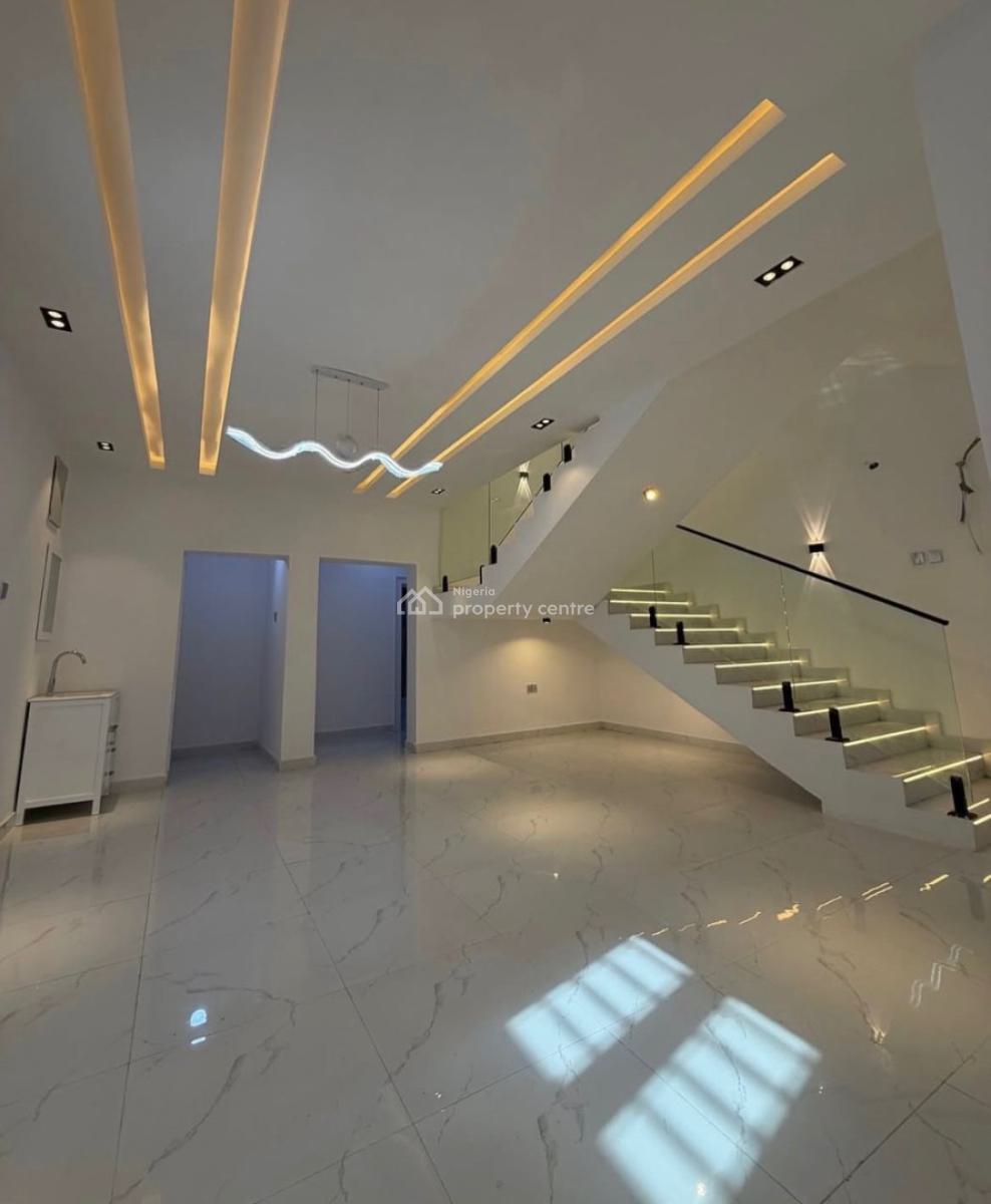 5 Bedroom Penthouse Duplex Plus Bq and 10kva Inverter, Oluyole Estate, Oluyole, Oyo, Detached Duplex for Sale