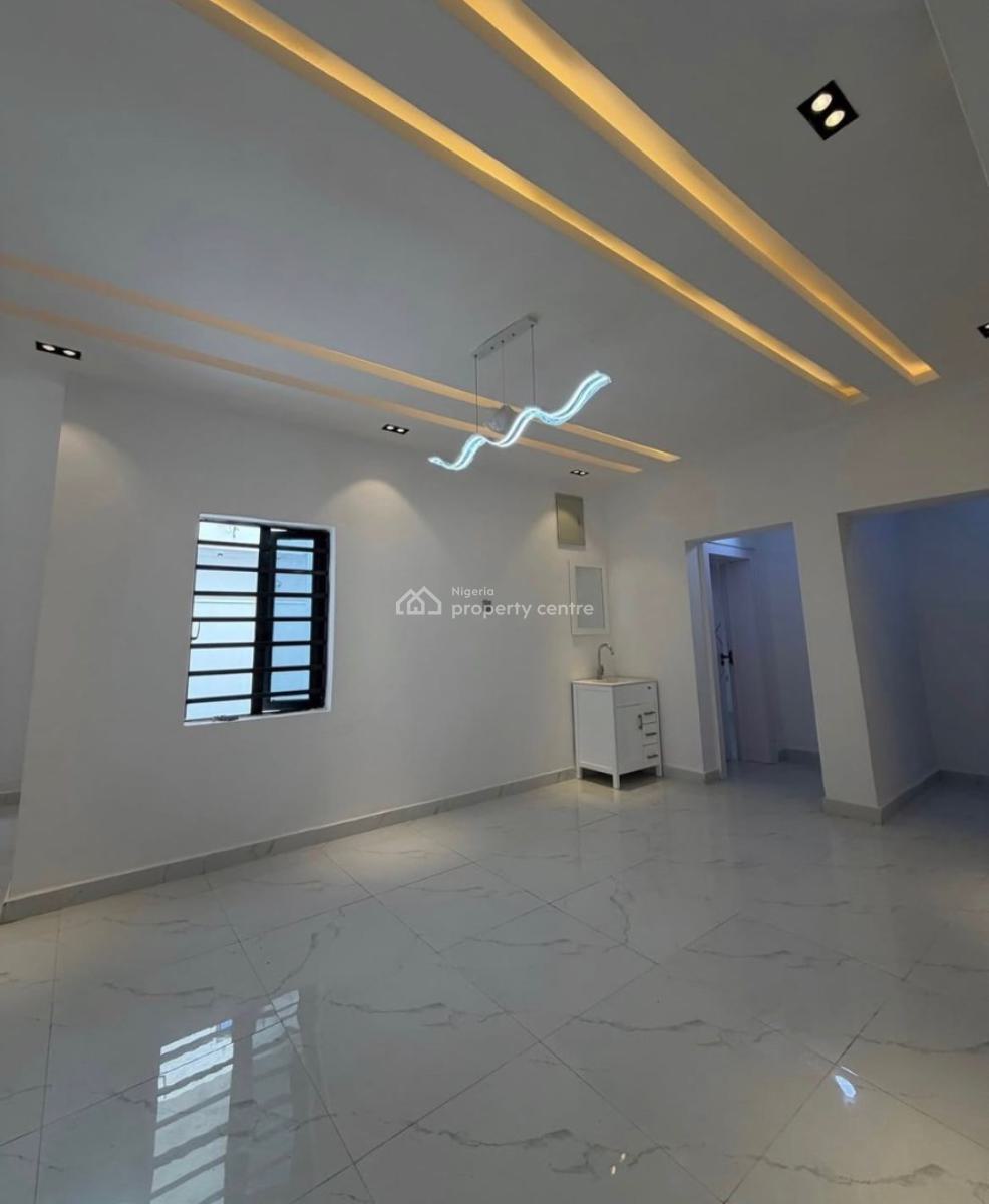 5 Bedroom Penthouse Duplex Plus Bq and 10kva Inverter, Oluyole Estate, Oluyole, Oyo, Detached Duplex for Sale