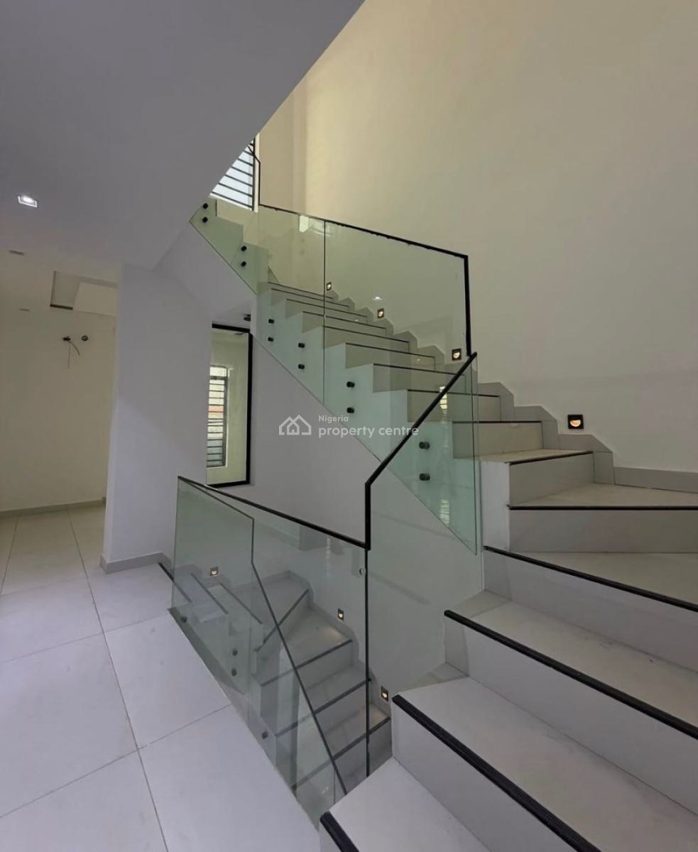 5 Bedroom Penthouse Duplex with a Kitchenette Bq, Agodi Gra, Agodi, Ibadan, Oyo, Detached Duplex for Sale