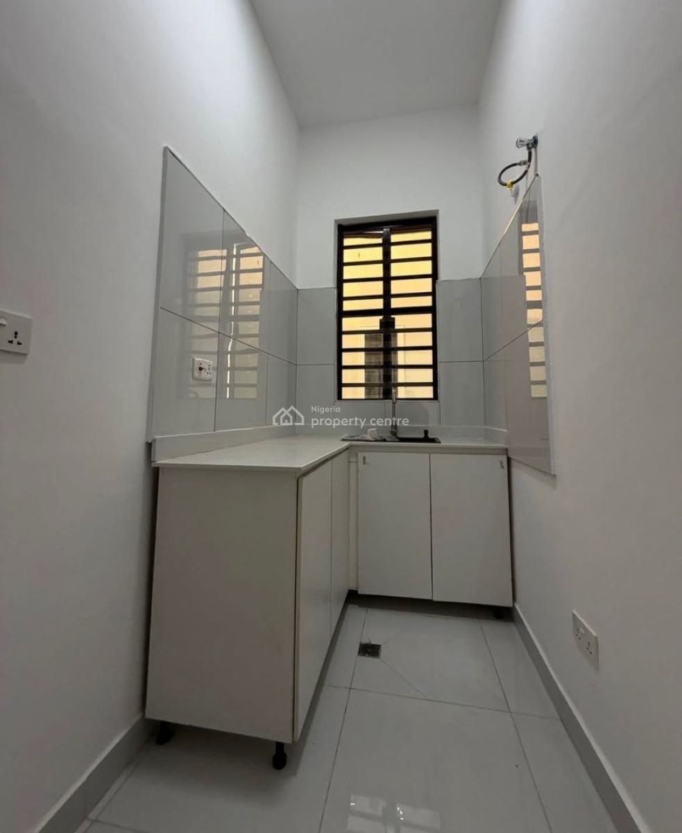 5 Bedroom Penthouse Duplex with a Kitchenette Bq, Agodi Gra, Agodi, Ibadan, Oyo, Detached Duplex for Sale