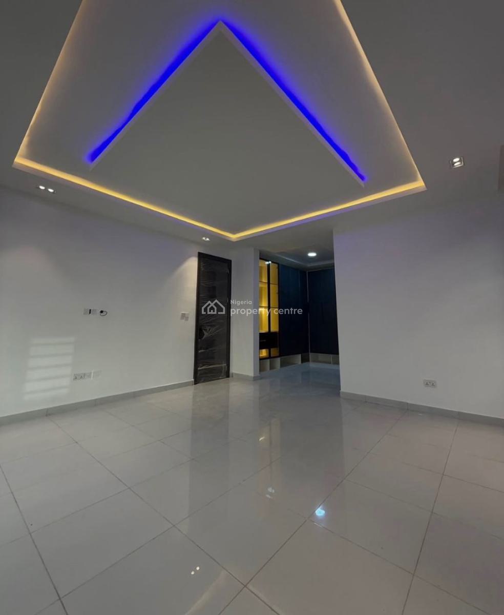 5 Bedroom Penthouse Duplex with a Kitchenette Bq, Agodi Gra, Agodi, Ibadan, Oyo, Detached Duplex for Sale