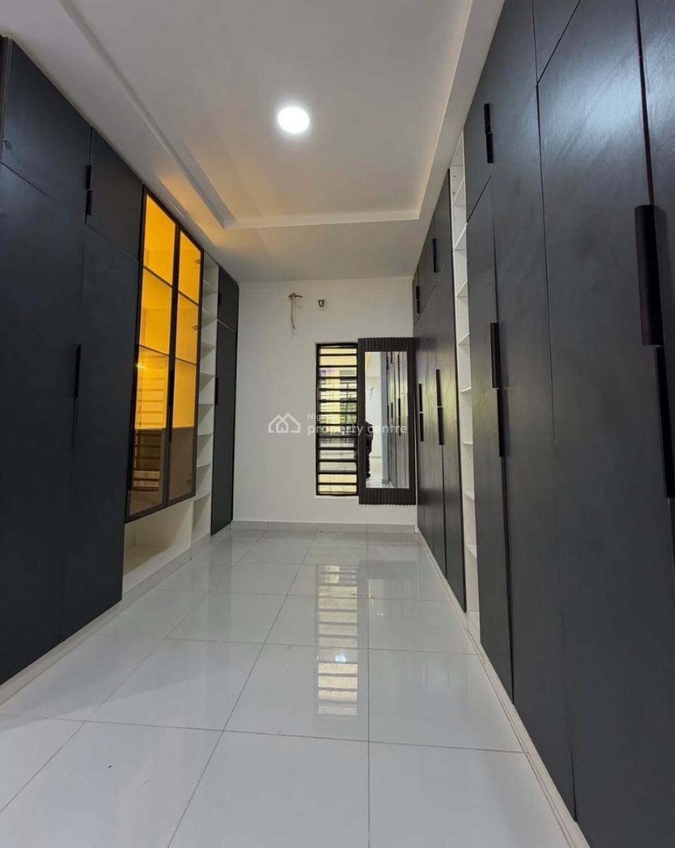 5 Bedroom Penthouse Duplex with a Kitchenette Bq, Agodi Gra, Agodi, Ibadan, Oyo, Detached Duplex for Sale