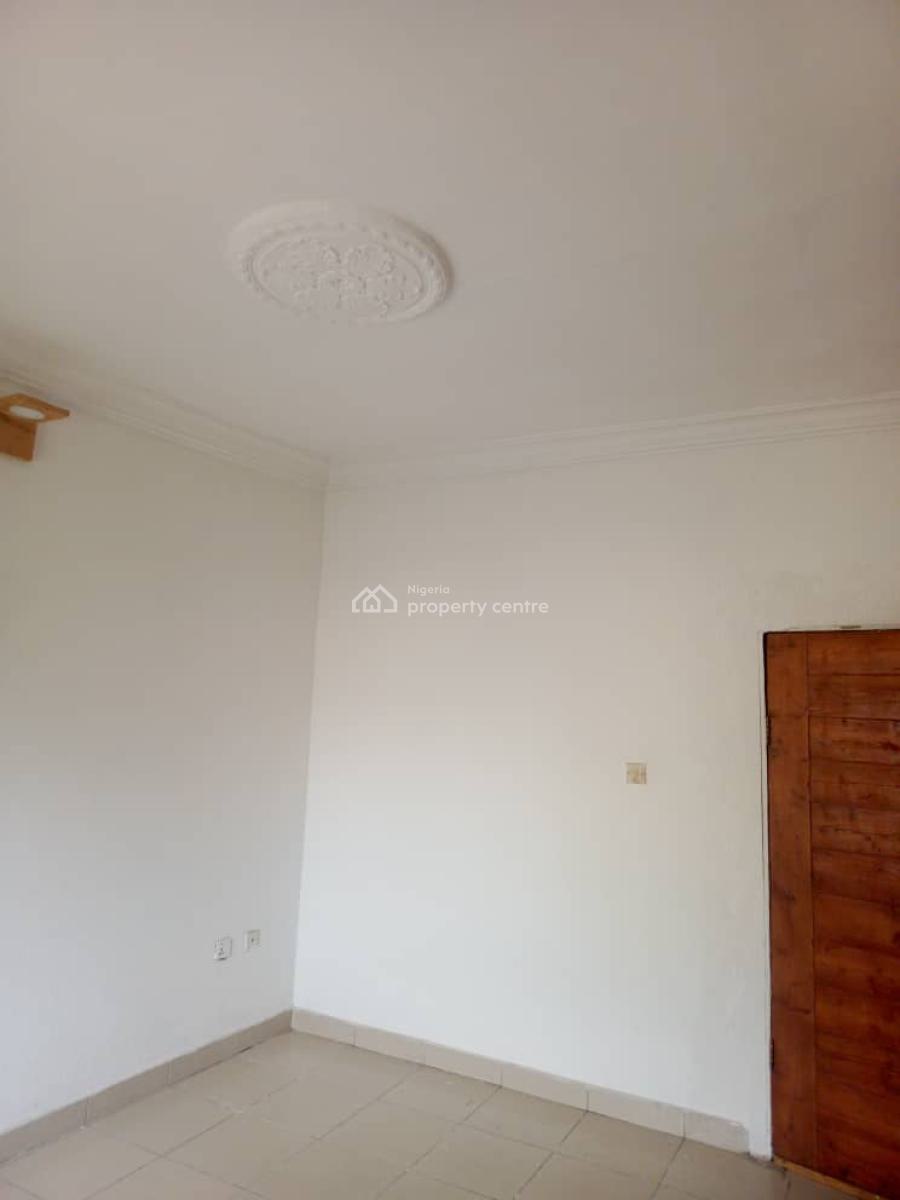 Room Self Con. Toilet and Bathroom Ensuit. Only to Share Kitchen 3 Bed, Off Mobil Road Ilaje Alagutun, Ilaje, Ajah, Lagos, Self Contain (single Rooms) for Rent