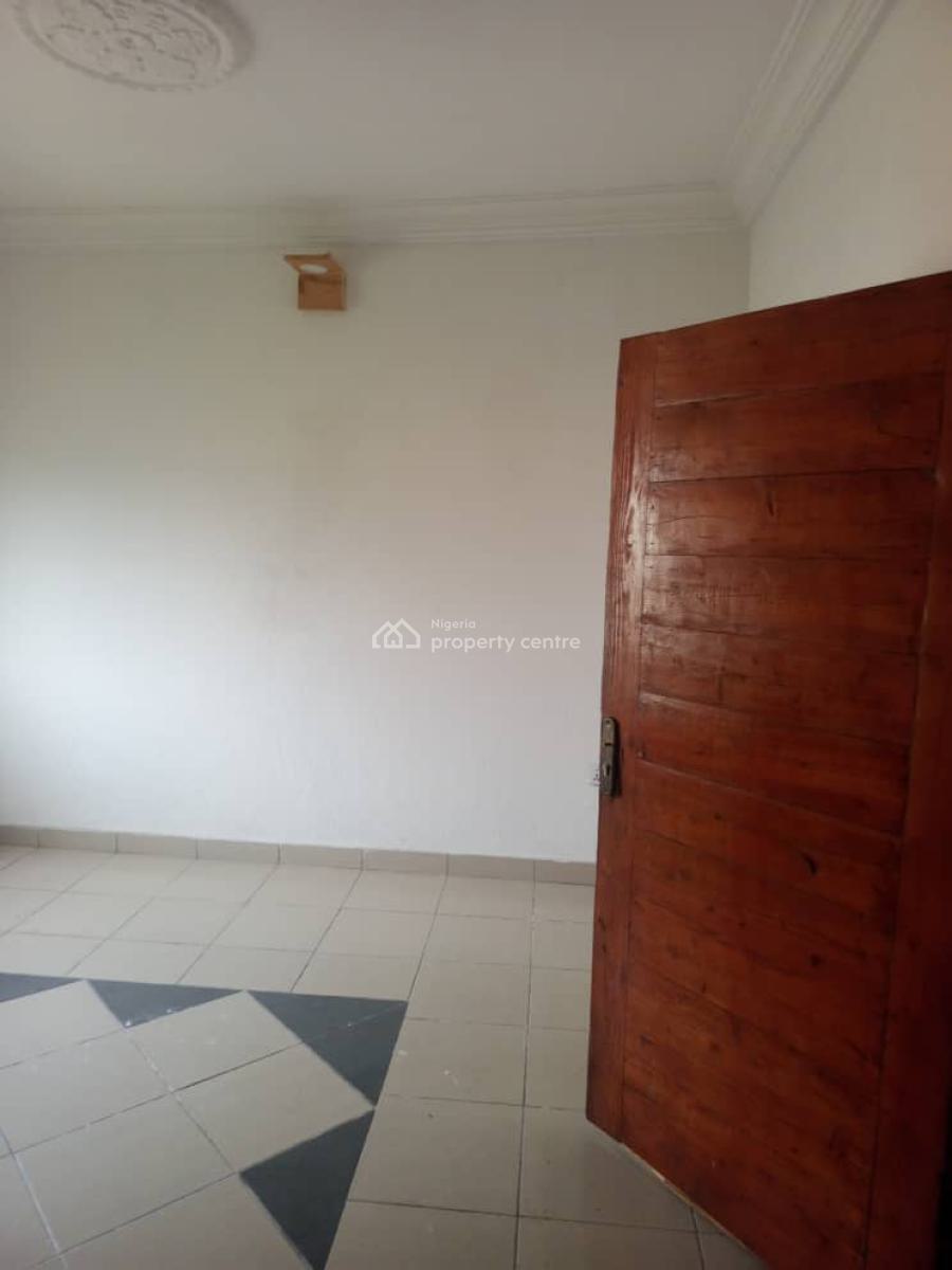 Room Self Con. Toilet and Bathroom Ensuit. Only to Share Kitchen 3 Bed, Off Mobil Road Ilaje Alagutun, Ilaje, Ajah, Lagos, Self Contain (single Rooms) for Rent