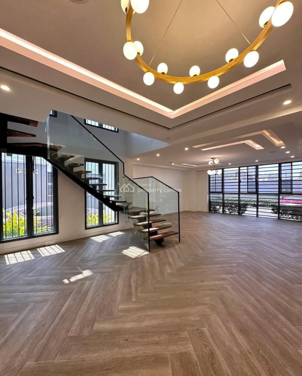 Luxury 4 Bedroom Maisonette, Oniru, Victoria Island (vi), Lagos, Block of Flats for Sale