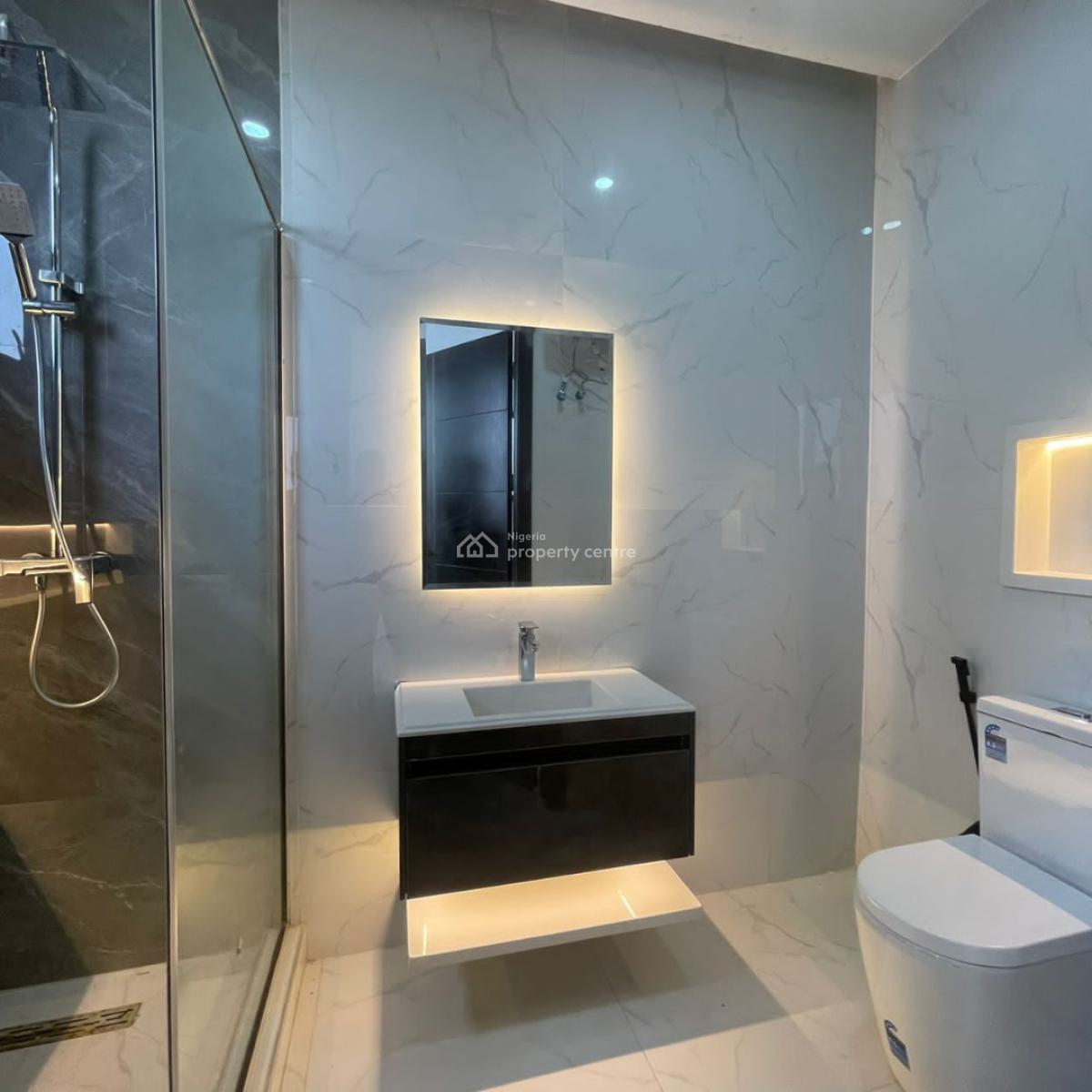 Spacious 4 Bedroom Maisonette with Bq, Elevator , Green Areas, Ikoyi, Lagos, Flat / Apartment for Sale