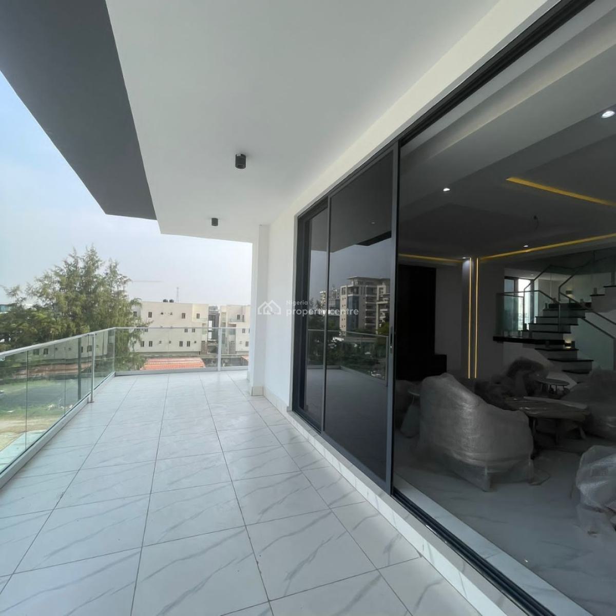 Spacious 4 Bedroom Maisonette with Bq, Elevator , Green Areas, Ikoyi, Lagos, Flat / Apartment for Sale