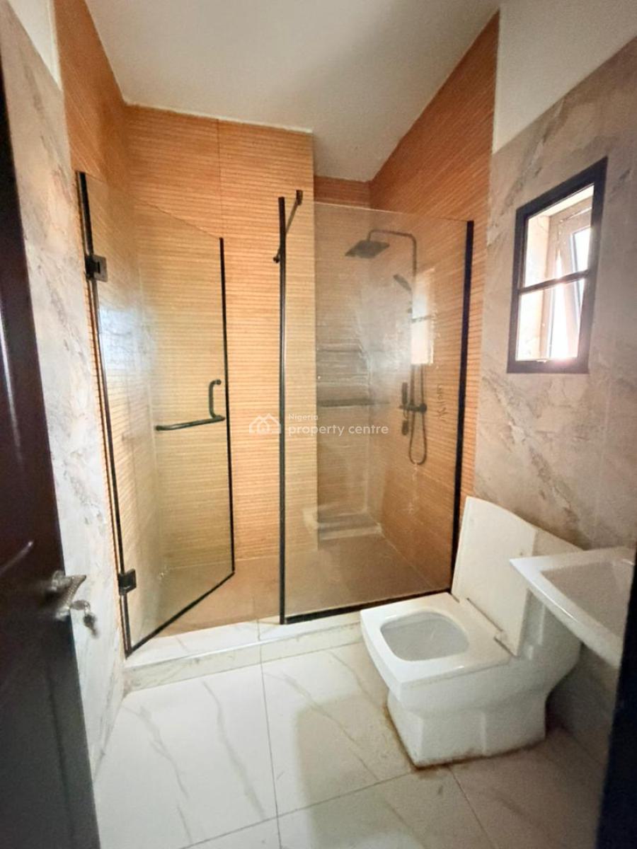 4 Bedroom Terrace Duplex with Bq at Obanikoro, Obanikoro, Shomolu, Lagos, Terraced Duplex for Sale