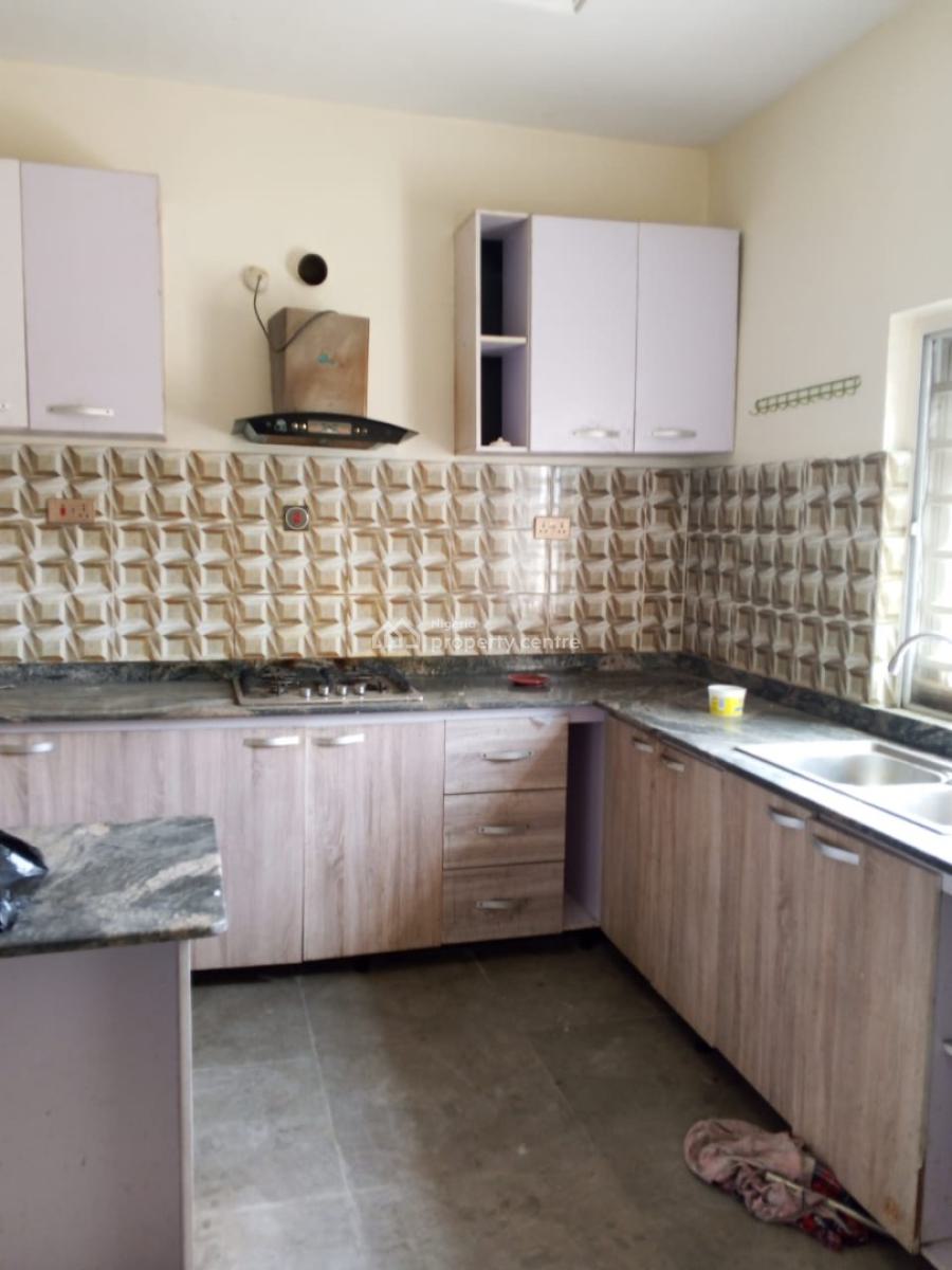 Well Maintained 3bedroom Duplex with Bq, Gra, Ogudu, Lagos, Terraced Duplex for Rent