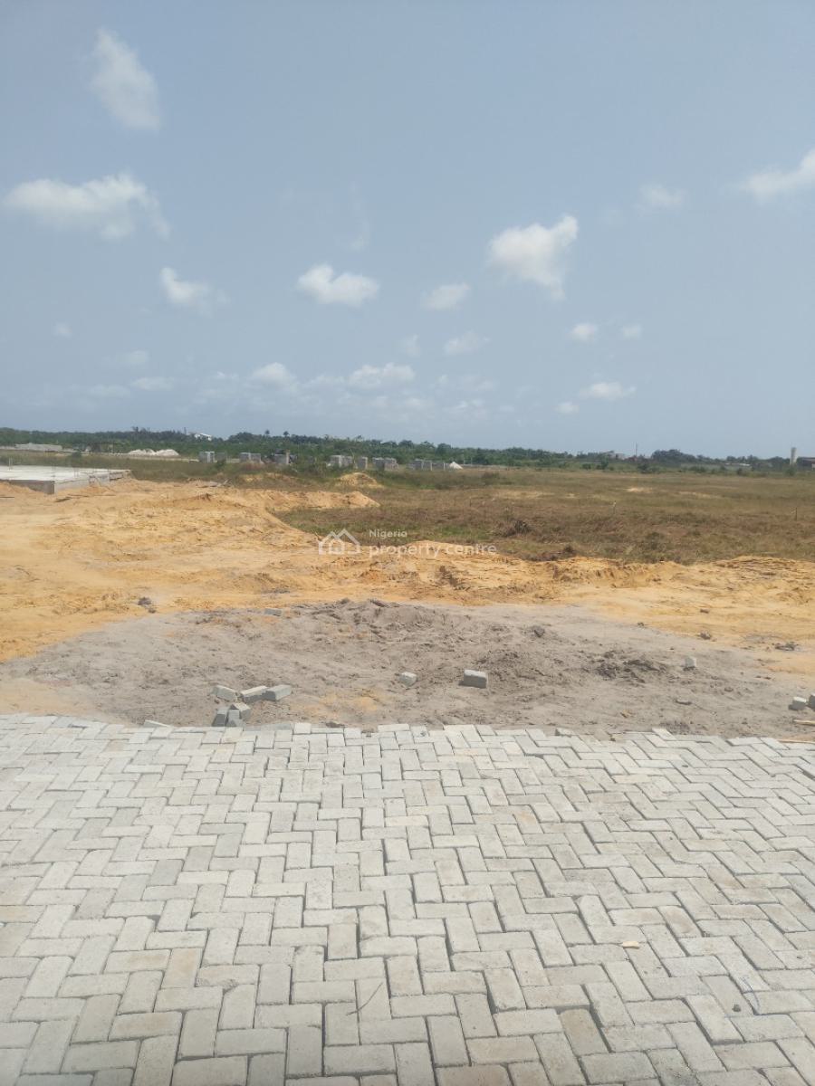 Luxury Bungalow for Your Comfort, Few Minutes From The Bar Beach, Ibeju Lekki, Lagos, House for Sale