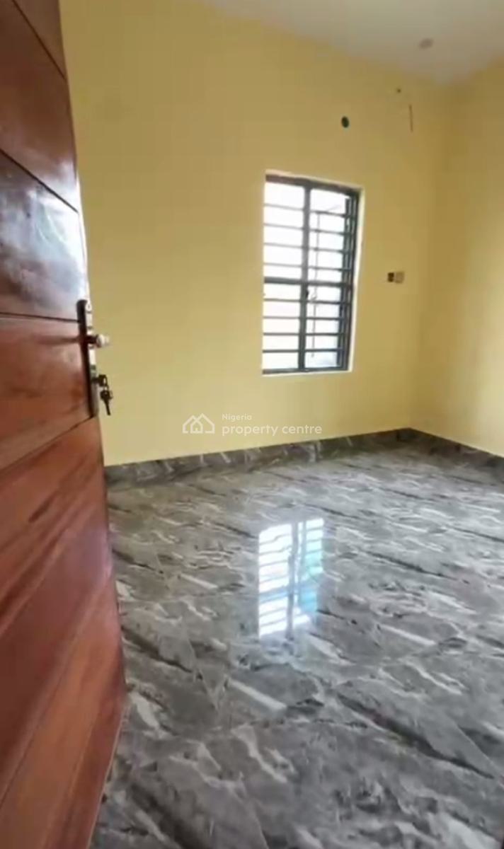 Decent, Standard, Newly Built Miniflat Upstairs, Adekunle, Yaba, Lagos, Mini Flat (room and Parlour) for Rent