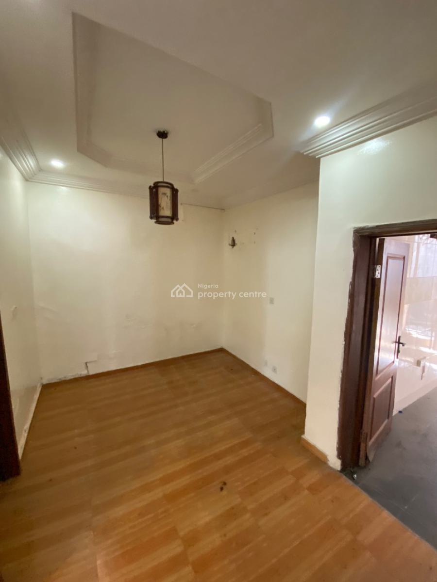 Newly in Miniflat, Chevron, Lekki, Lagos, Mini Flat (room and Parlour) for Rent