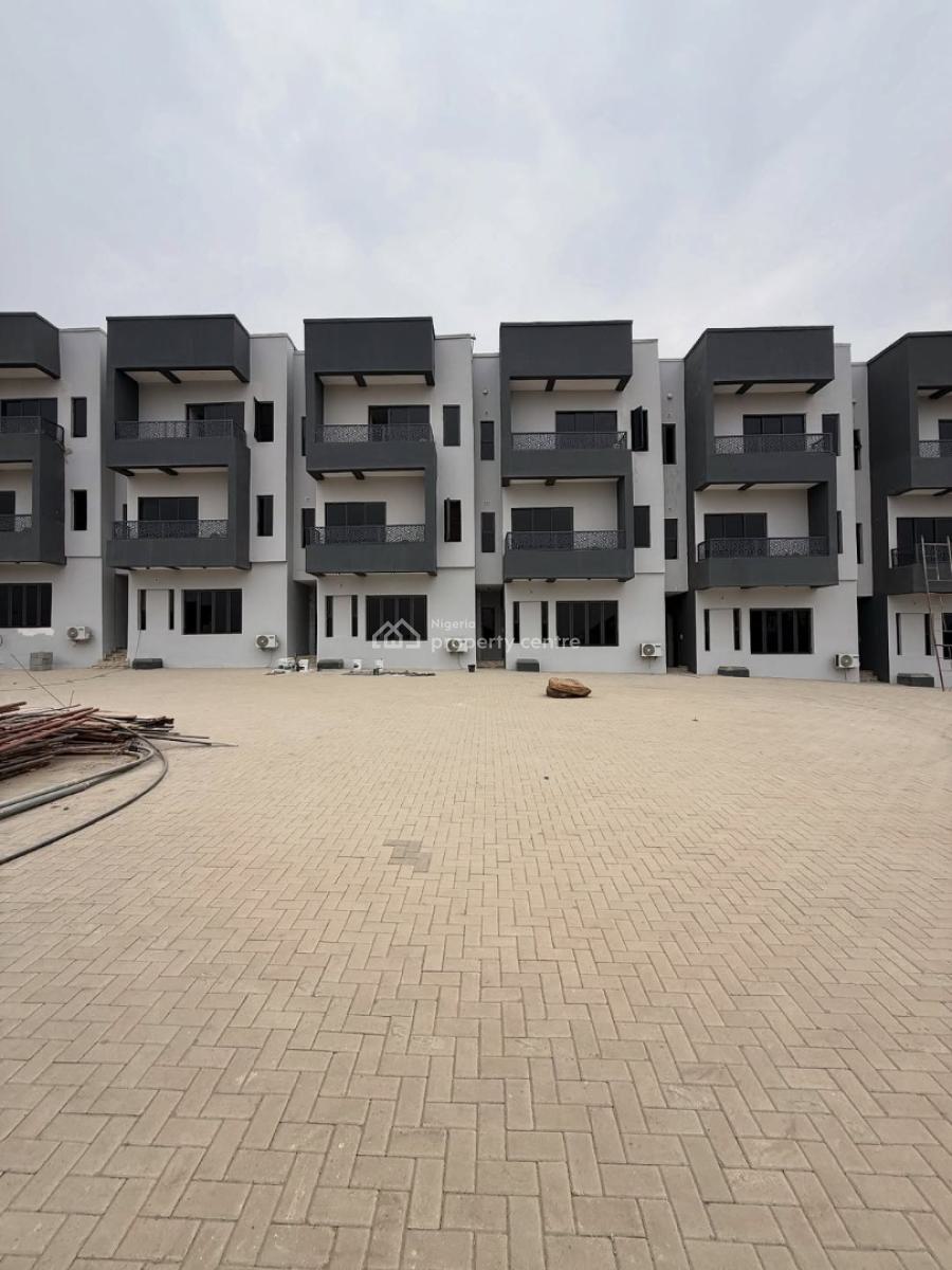 Brand New 4bedroom Terrace Duplex with a Room Bq, Guzape District, Abuja, Terraced Duplex for Sale