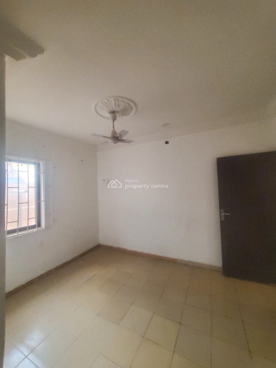 *superclean 2bedroom Apartment All Ensuit with Guest Toilet, By Galadimawa Roundabout, Kukwaba, Abuja, Flat / Apartment for Rent