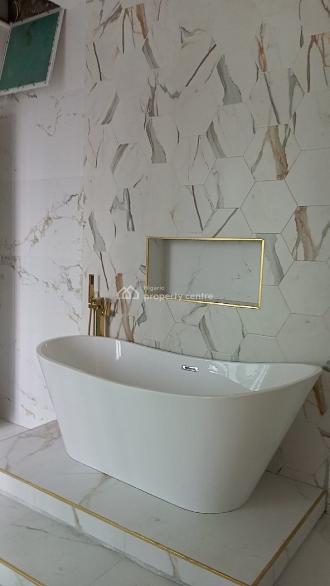 5 Bedroom Fully Detached Duplex, Pinnock Beach Estate, Osapa, Lekki, Lagos, Detached Duplex for Sale