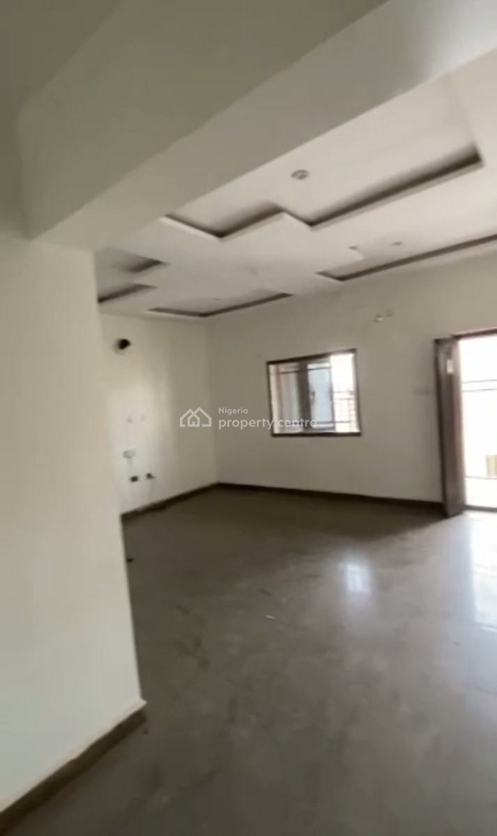 Spacious Standard 2 Bedroom Apartment Upstairs, Kubwa, Abuja, Flat / Apartment for Rent