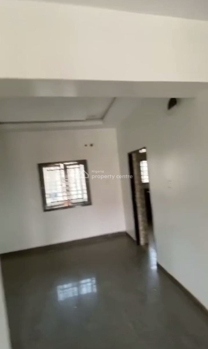 Spacious Standard 2 Bedroom Apartment Upstairs, Kubwa, Abuja, Flat / Apartment for Rent