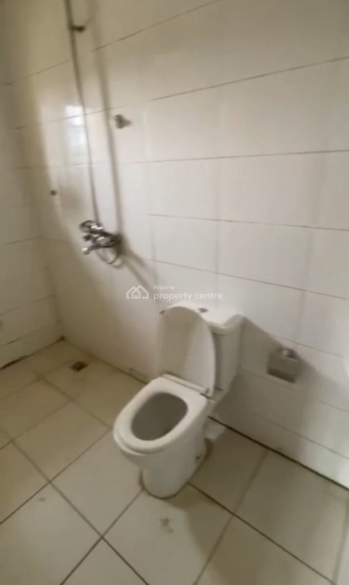 Spacious Standard 2 Bedroom Apartment Upstairs, Kubwa, Abuja, Flat / Apartment for Rent