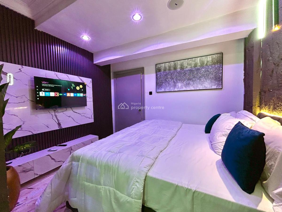 Good Morning   My 3bed in Lekki with Ps 5, Snooker Board , Swimming, Lekki Phase 1, Lekki, Lagos, Flat / Apartment Short Let