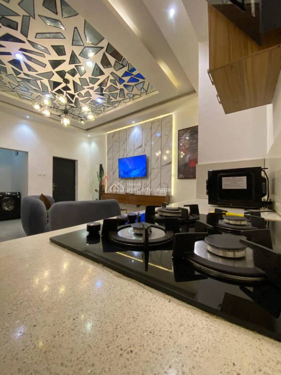 Good Morning   My 1bed in Lekki with Ps 5, Snooker Board , Swimming, Lekki Phase 1, Lekki, Lagos, Flat / Apartment Short Let