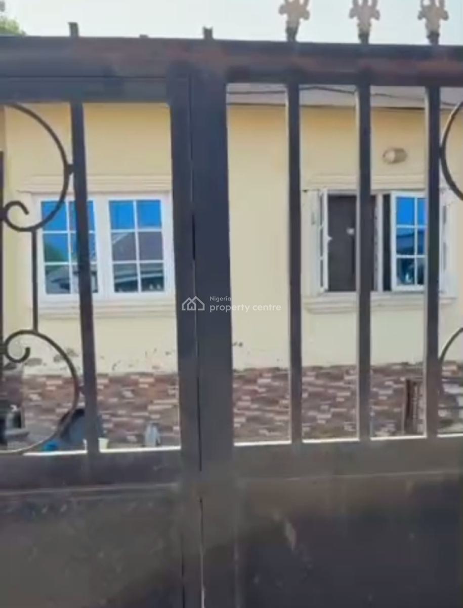 Well Built, Standard Spacious 3 Bedroom Corner Pieces, Kubwa, Abuja, Flat / Apartment for Sale