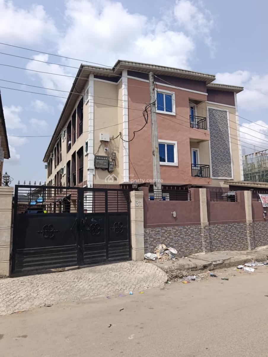 Decent Mini Flat Upstairs, Pedro Shomolu, Pedro, Gbagada, Lagos, Mini Flat (room and Parlour) for Rent