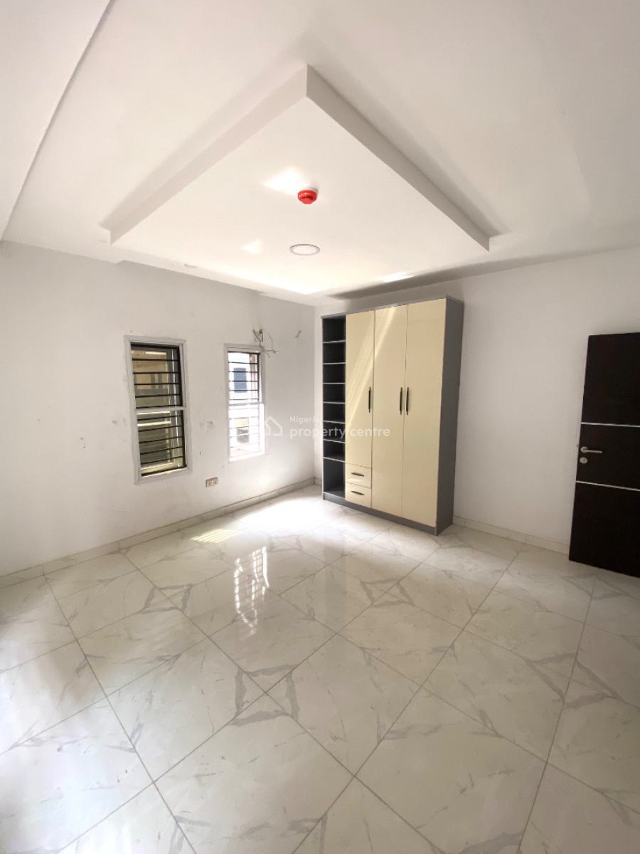 Newly Built 2 Bed Apartment, Lekki Phase1, Lekki Phase 1, Lekki, Lagos, Flat / Apartment for Sale