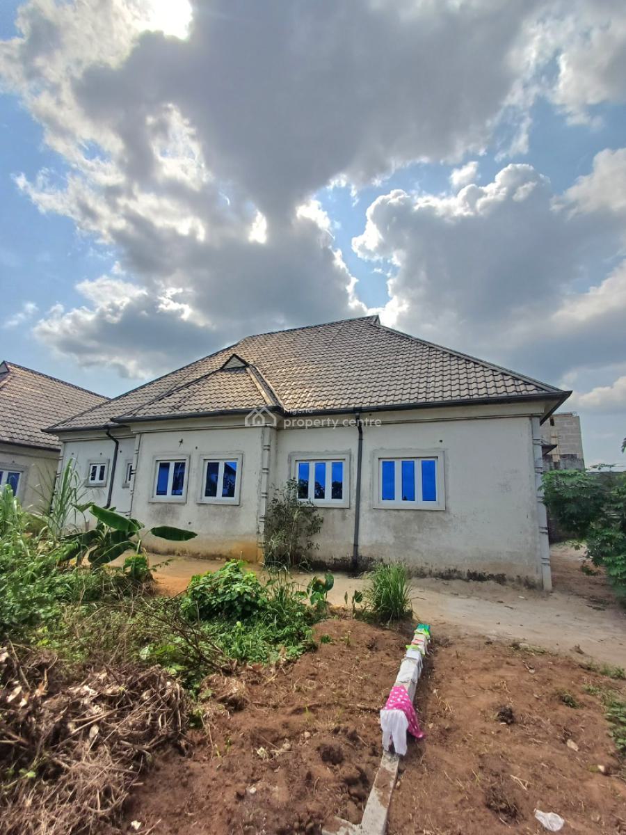 3 Bedroom Bungalow Wt 2 Units of 2 Bedroom Flats, Rumualogu, Ozuoba, Port Harcourt, Rivers, Detached Bungalow for Sale