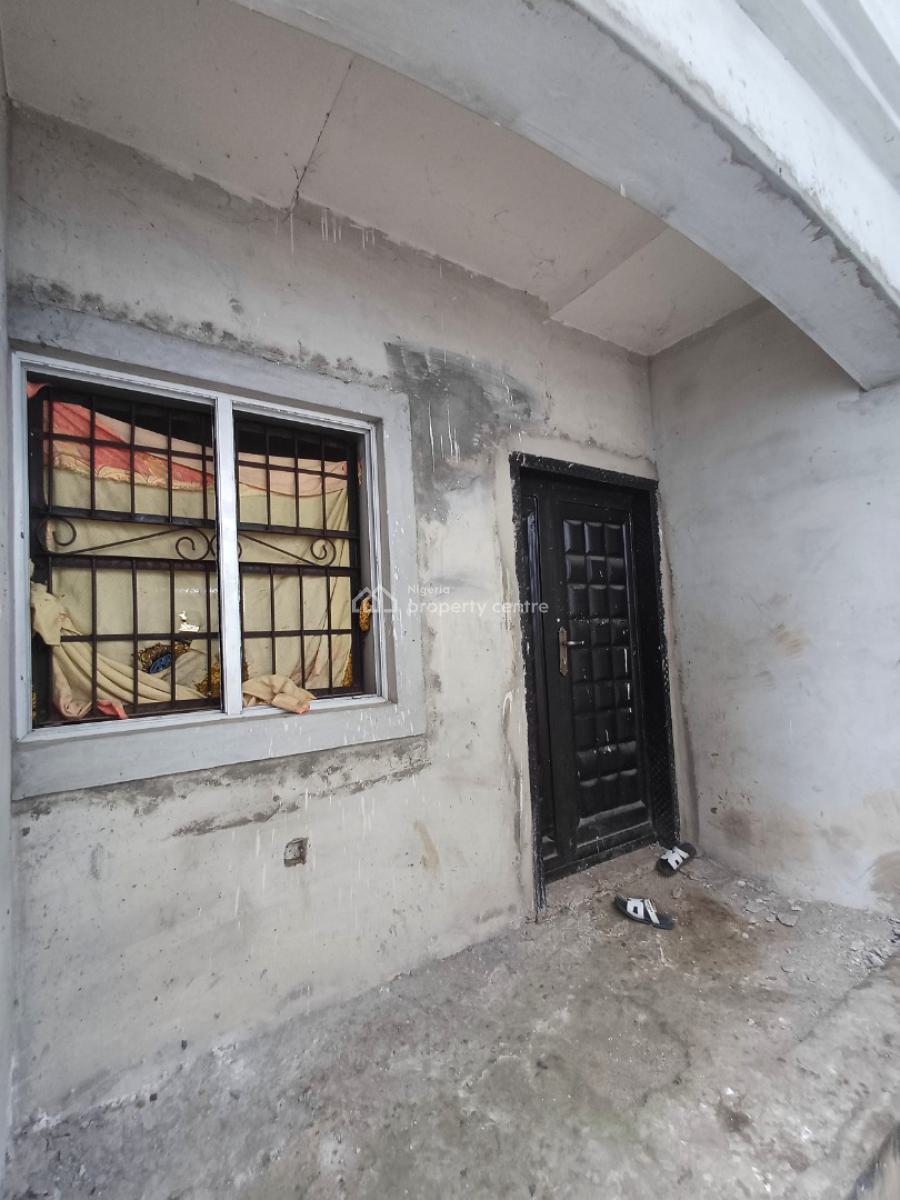 3 Bedroom Bungalow Wt 2 Units of 2 Bedroom Flats, Rumualogu, Ozuoba, Port Harcourt, Rivers, Detached Bungalow for Sale