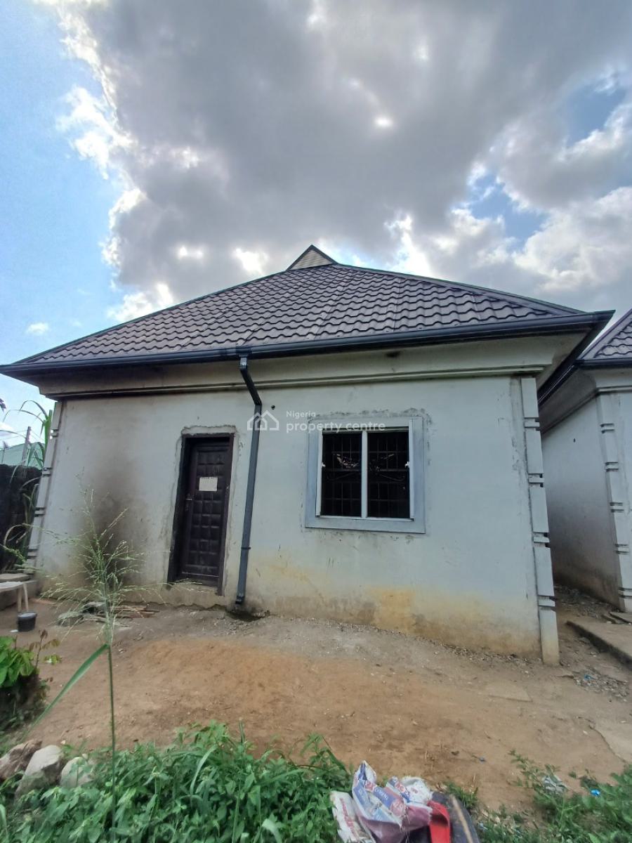 3 Bedroom Bungalow Wt 2 Units of 2 Bedroom Flats, Rumualogu, Ozuoba, Port Harcourt, Rivers, Detached Bungalow for Sale