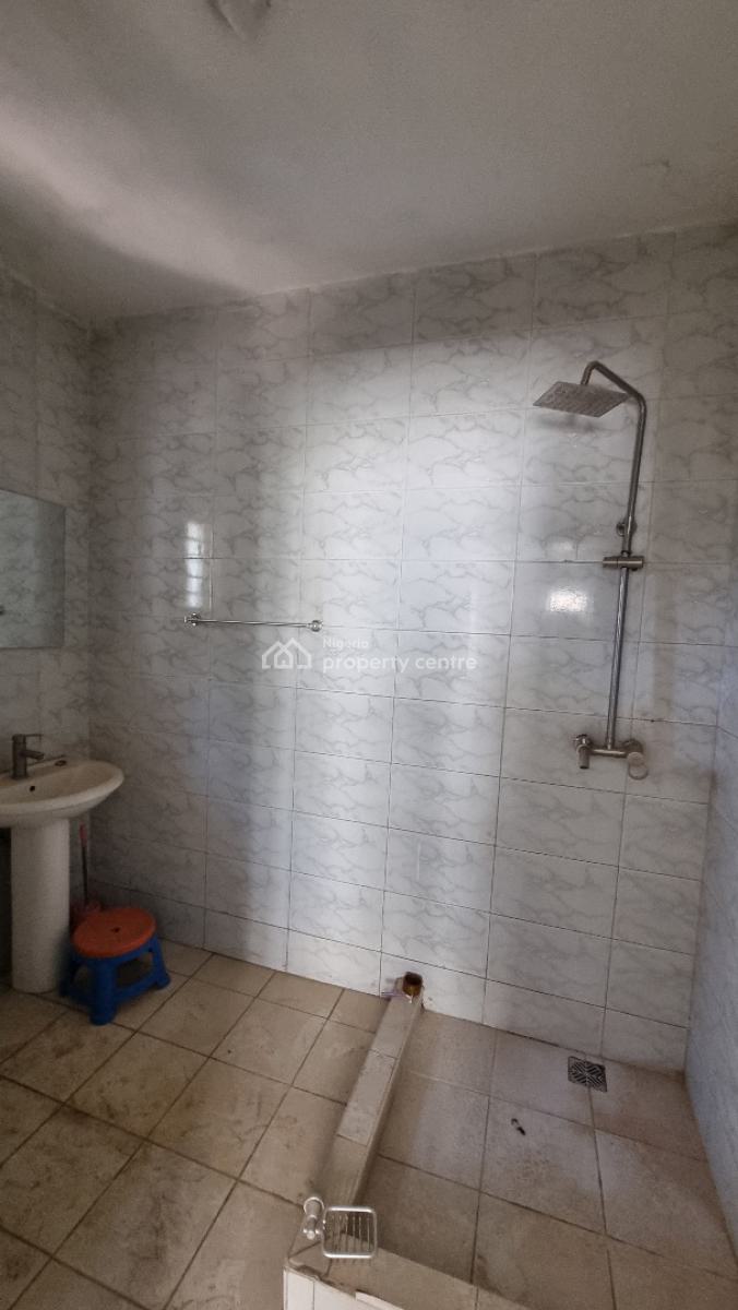 Excellent Spacious 3 Bedroom Duplex with Bq, By Sahara 4, Lokogoma District, Abuja, Semi-detached Duplex for Rent