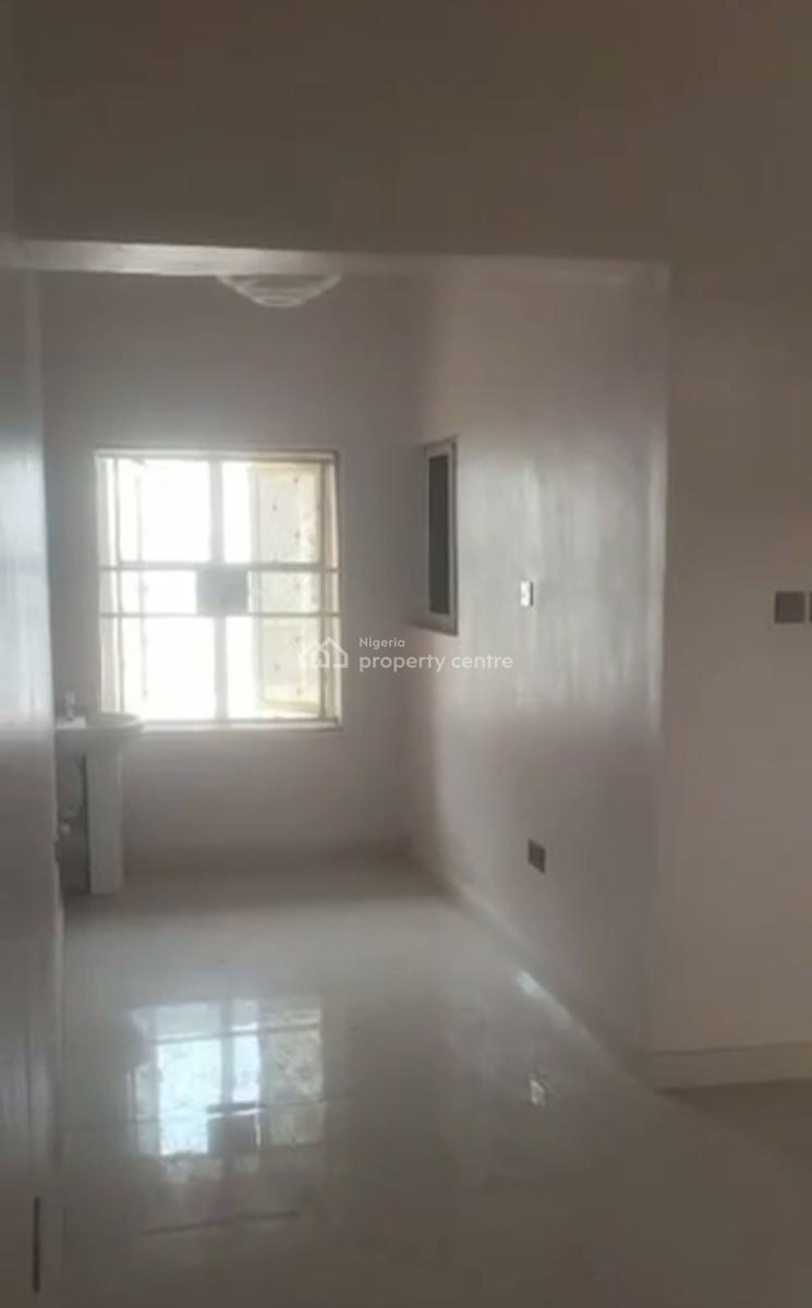 Standard Newly Built Two Bedroom Apartment, Kubwa, Abuja, Flat / Apartment for Rent