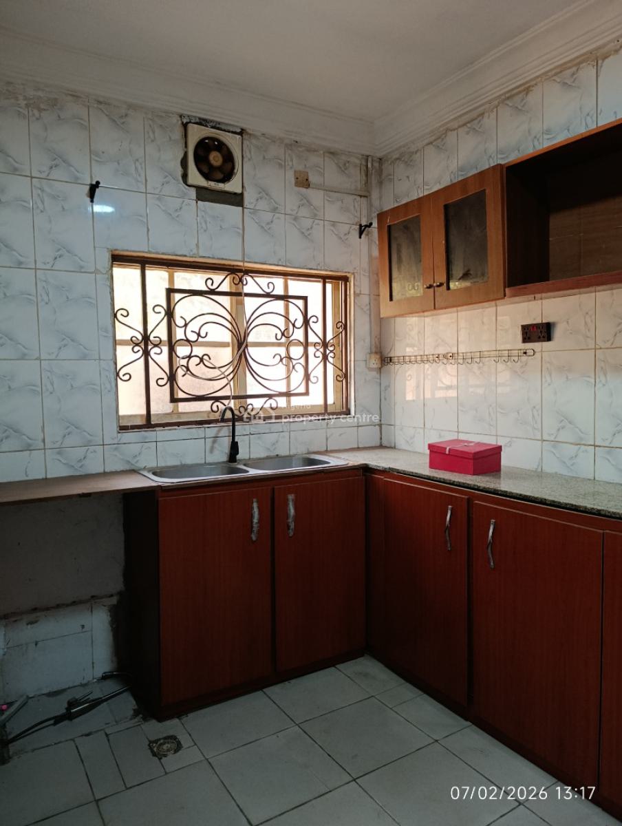 4bedroom Fully Detached Bungalow with Gate House & Acs, By Berger Yard Tared Access Road, Life Camp, Abuja, Flat / Apartment for Rent