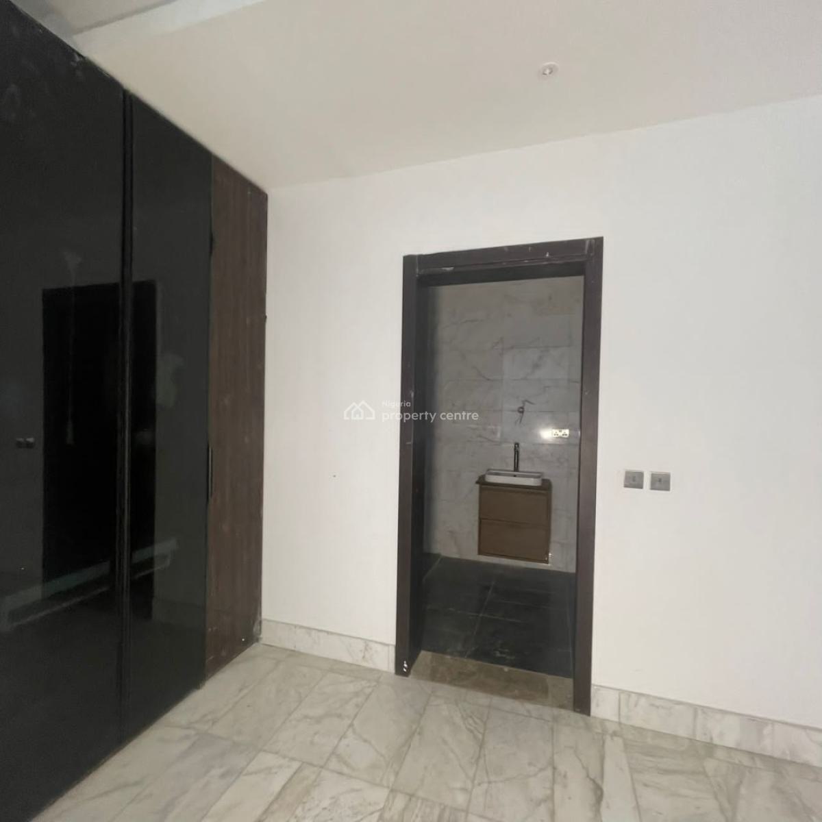 Spacious 7 Bedroom Fully Detached Duplex with Two Bq, Pool, Ikoyi, Lagos, Detached Duplex for Sale