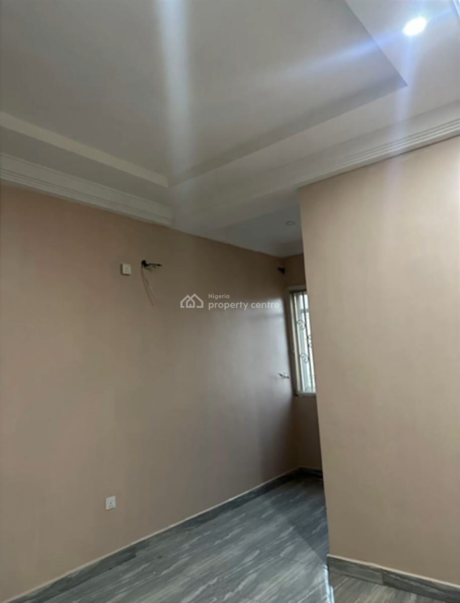 4bedrooms Terrace Duplex, Tarred Road, Guzape District, Abuja, Terraced Duplex for Rent