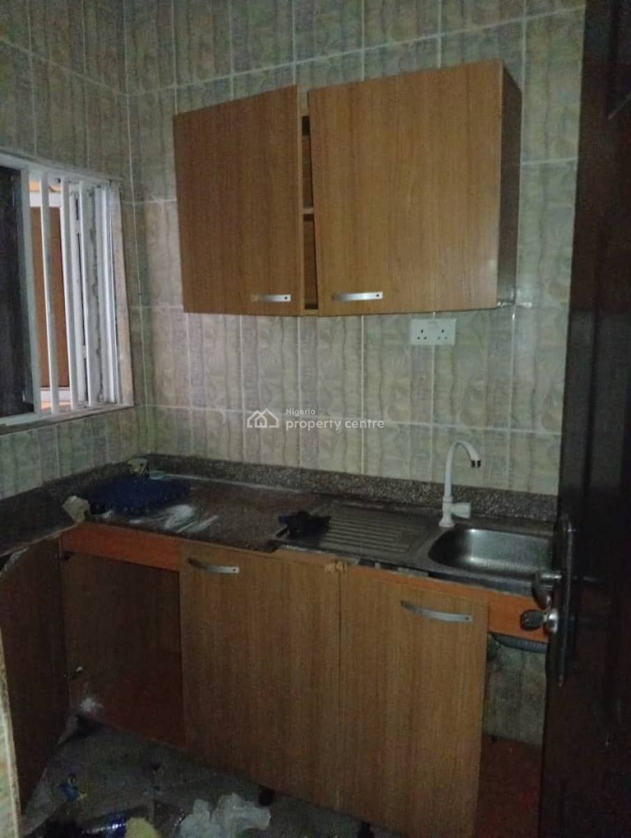 Beautiful Luxurious Juicy Miniflat at Ajah Ilaje Off Mobil Road, By Pedrisi School Moba Ajah Ilaje Off Mobil Road, Ajah, Lagos, Mini Flat (room and Parlour) for Rent