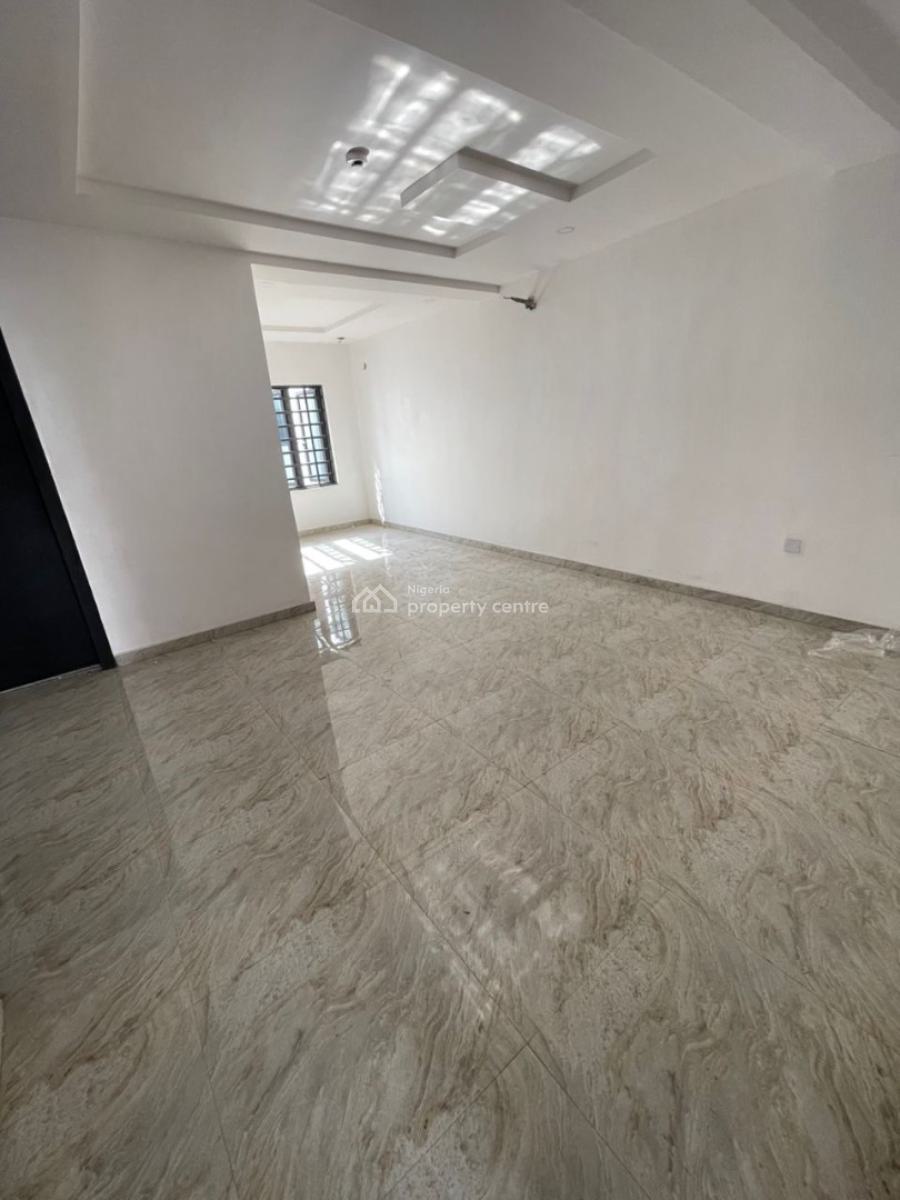 Massive Standard Mini Flat, Located Inside an Estate,secured Estate and Clean Water, Ikota, Lekki, Lagos, Mini Flat (room and Parlour) for Rent